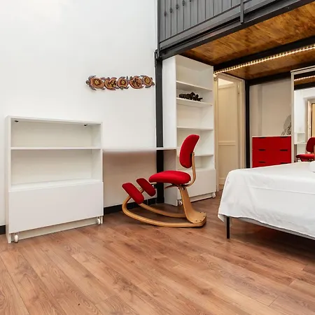 Cozy Apartment, 300 Meters From The Genoa Aquarium And San Giorno Metro Esterno foto